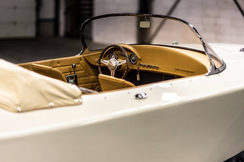 Nincs kereke, de ez a jármű mégis egy klasszikus Porsche