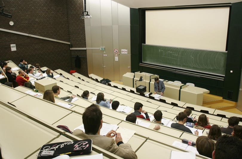 Miniszteri biztost kapott az egyházi felsőoktatás