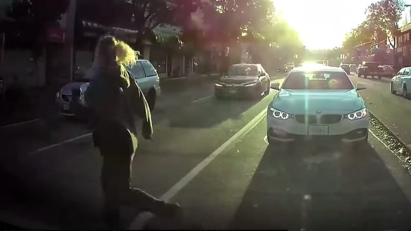 Nála felelőtlenebb gyalogost el sem tudunk képzelni – videó
