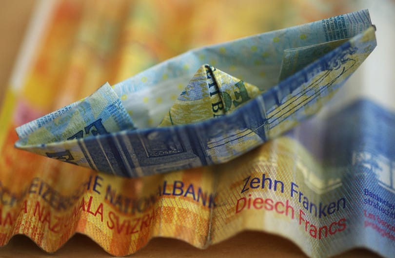  295,71 forint egy euró délelőtt