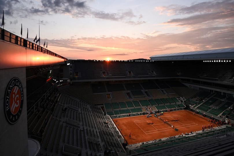 Roland Garros: Bondár nyolcaddöntős párosban