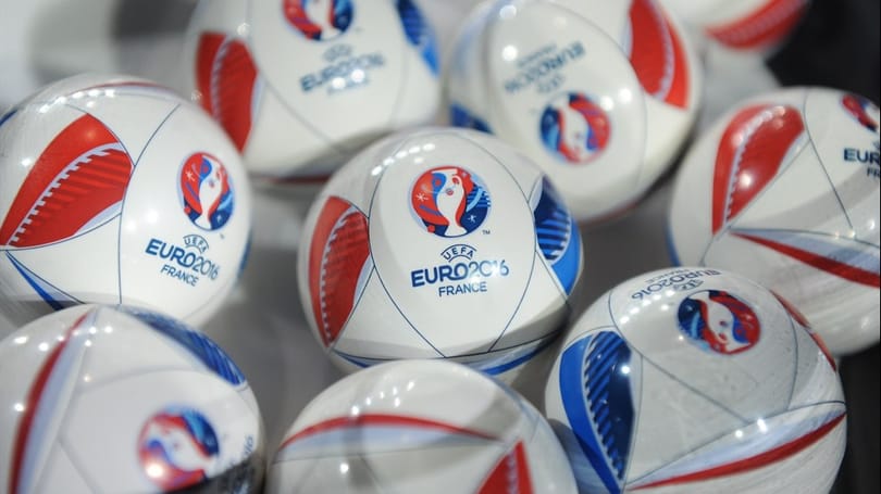 Blatter elmondta, hogyan csal az UEFA a focisorsolásoknál