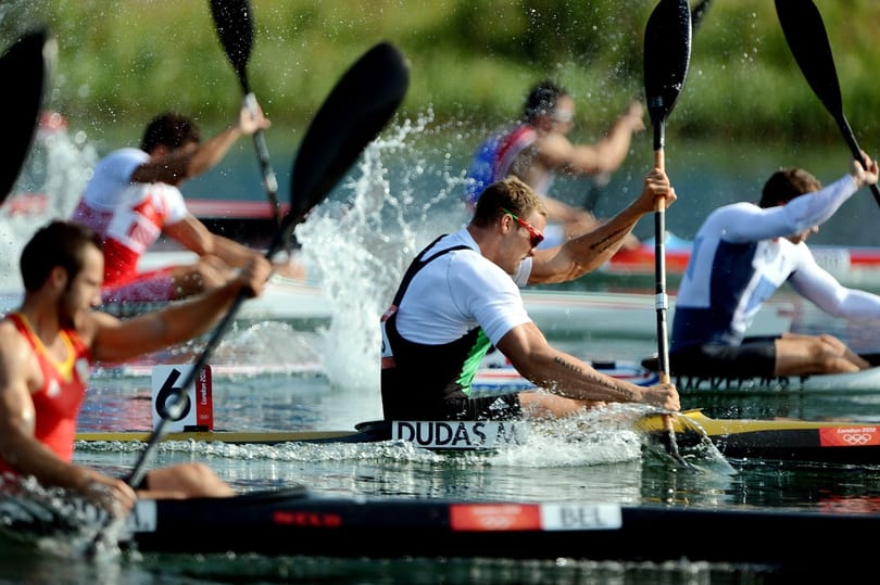 Súlyosan megverték egy pletyka miatt Dudás Miklós világbajnok kajakozó édesapját
