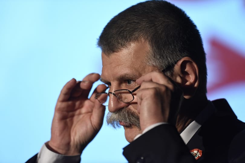 Révész: Kövér szerint becstelenek a romániai magyar politikusok
