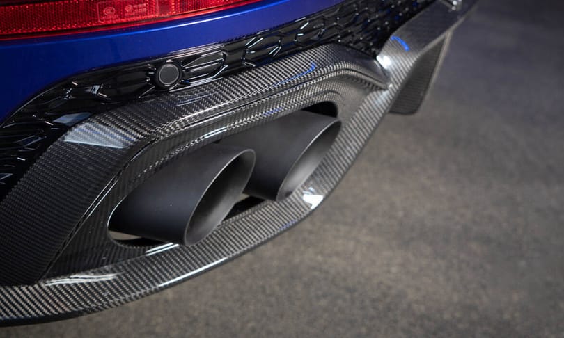 3,4 másodperc alatt 0-ról 100-ra, ezt tudja az új Audi RSQ8-R divatterepjáró