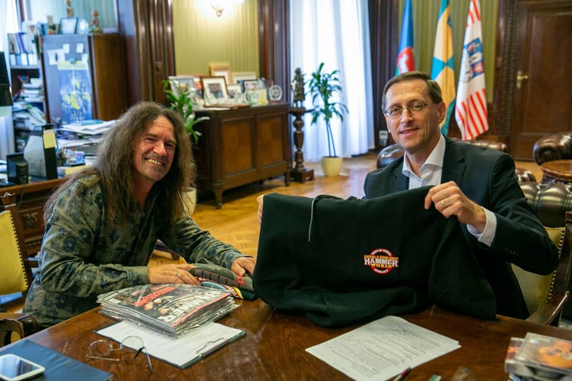 Varga Mihály interjút adott egy rock és heavy metal magazinnak