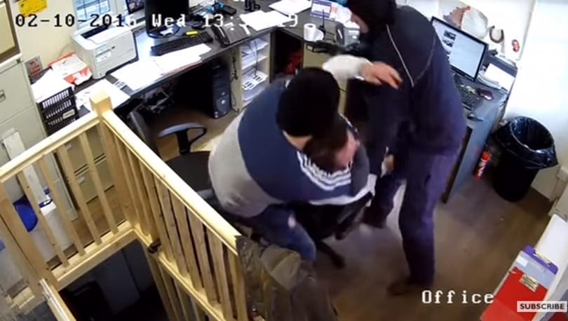 Videó: Akciófilmbe illő Rolex-rablást vett fel egy biztonsági kamera