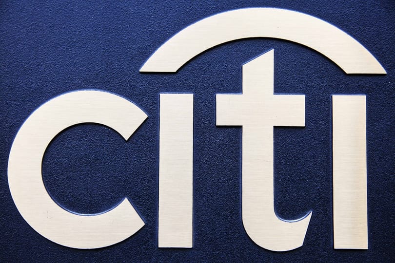 Beperelték a Citigroup vezérét, sokallják a fizetését