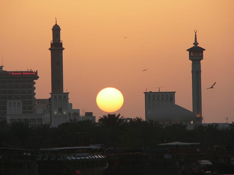 Börtön szabadtéri pezsgőzésért Dubaiban