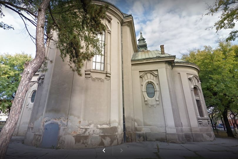 A kormány 79 millióból tervezi megvizsgálni, miért süllyed egy szabadkai székesegyház