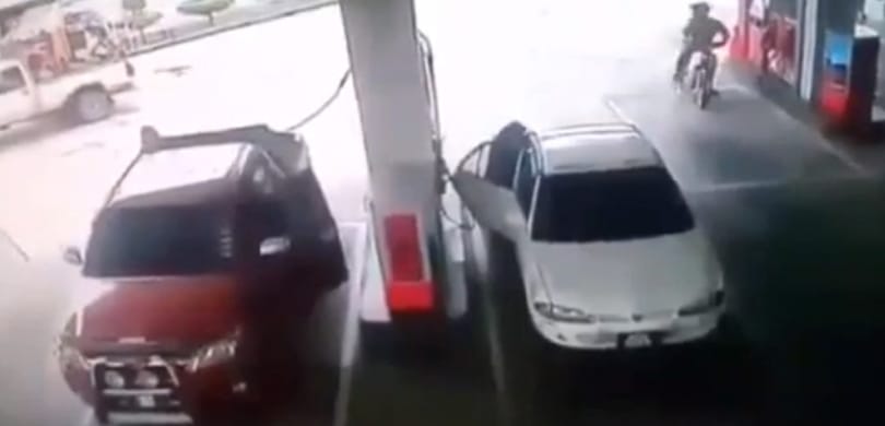 Tíz éve még az élet császárai voltak, most ennyi pénzért dolgoznak a benzinkutasok