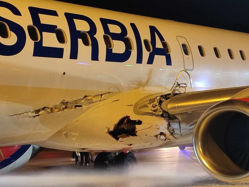 Felszállás közben tarolta le a pályafényeket és a navigációs berendezéseket egy repülőgép Belgrádban