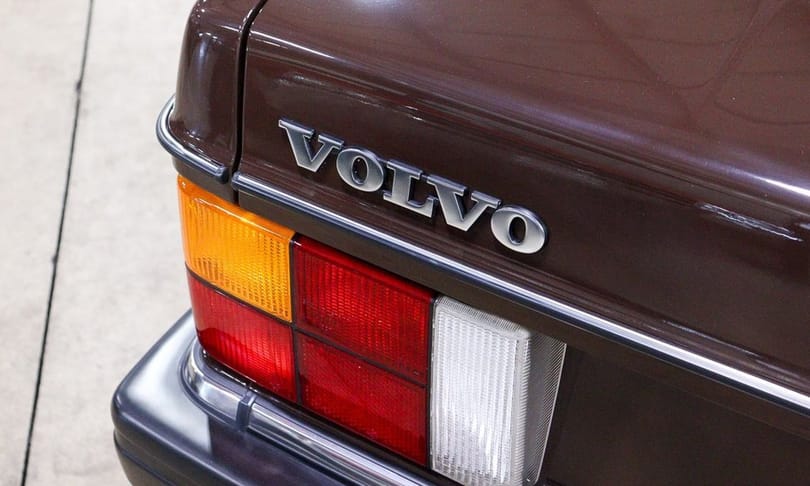 Ez a 42 évesen vadonatúj Volvo kimeríti az időkapszula fogalmát
