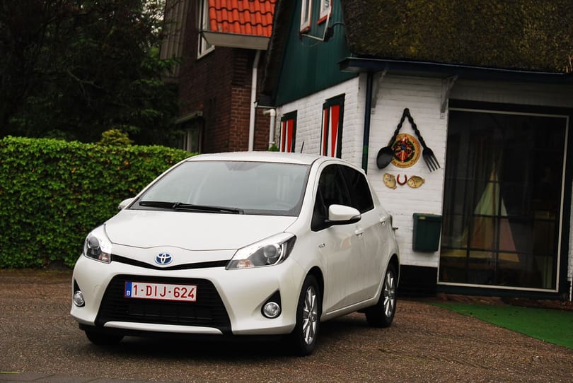 Toyota Yaris Hybrid teszt: hibriddel jobban jár