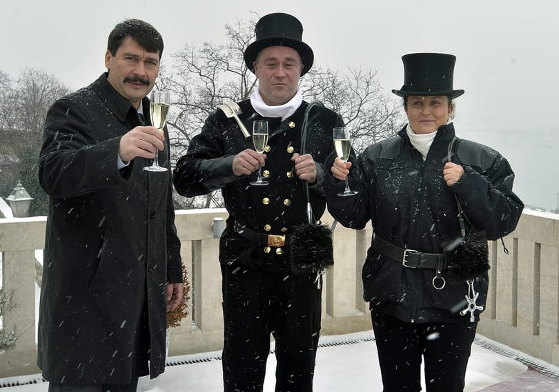 Az MSZP Áderre vár, ha már magától nem szólalt meg