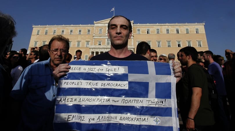 A villanyszámlába építik be a görög ingatlanadót