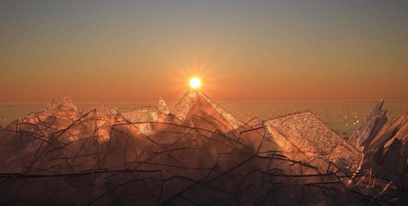 A part mentén már befagyott a Balaton