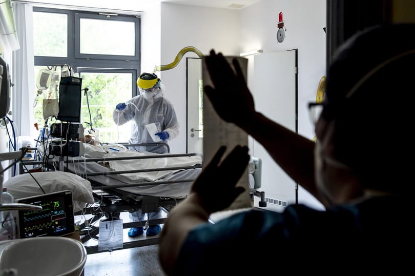 A koronavírus kórházi fertőzésként is pusztítóbb, mint az eddigiek