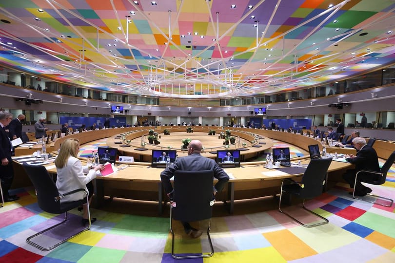 Elfogadták az uniós tagállamok az újabb szankciókat