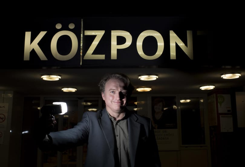 Az én hetem: Lackfi János és az ismeretlen spermadonor szobra