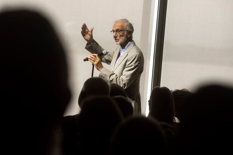 Genovai hídkatasztrófa: bemutatta az új híd terveit Renzo Piano sztárépítész - videó