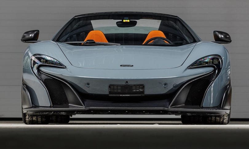 Eladó a ralilegenda Loeb közúti versenyautója, egy 675 lovas McLaren