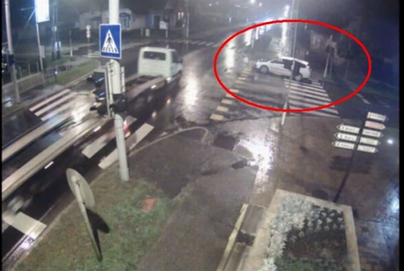 Ezt az autót keresi a rendőrség a halálra gázolt focista ügyében – fotó