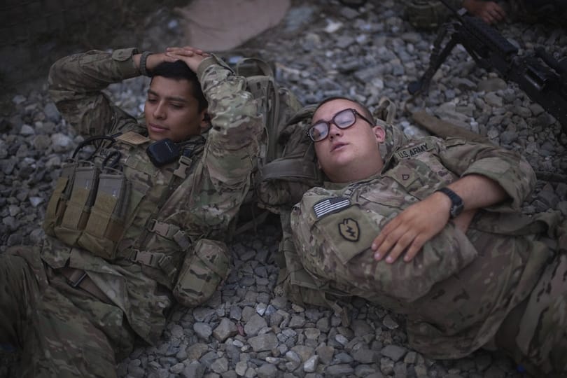 A NATO visszaverte a példátlanul nagy tálib támadást