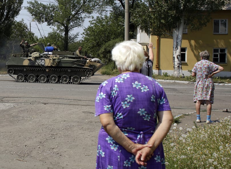 Ukrán válság: katonákat fogadunk, tízmilliárdokat ajánlunk fel