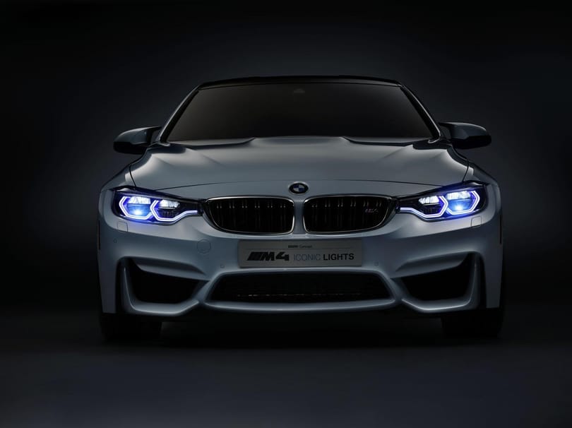 Lézerfény süt ennek a BMW M4-nek az 