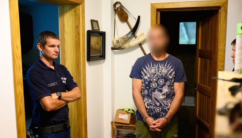 Lelőtt svájci farkas: elfogtak két férfit az ügyben, a terrorelhárítás is segített – videó