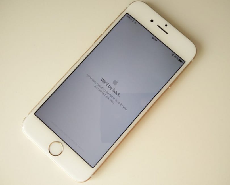 Leállt az Apple online boltja