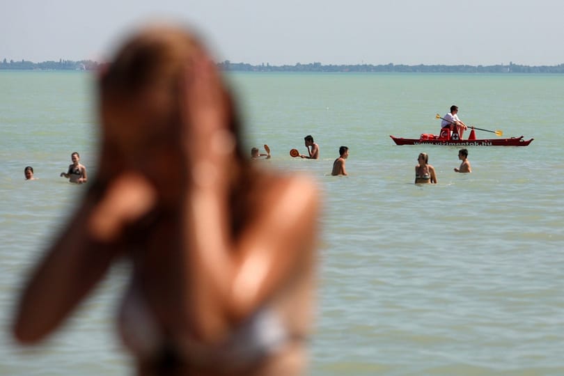 Brutális meleg lesz, de kezdődnek a zivatarok