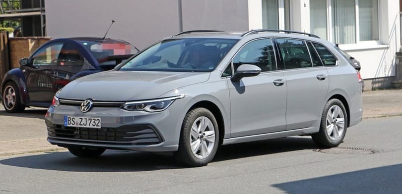 Lényegében minden látható az új Golf kombin