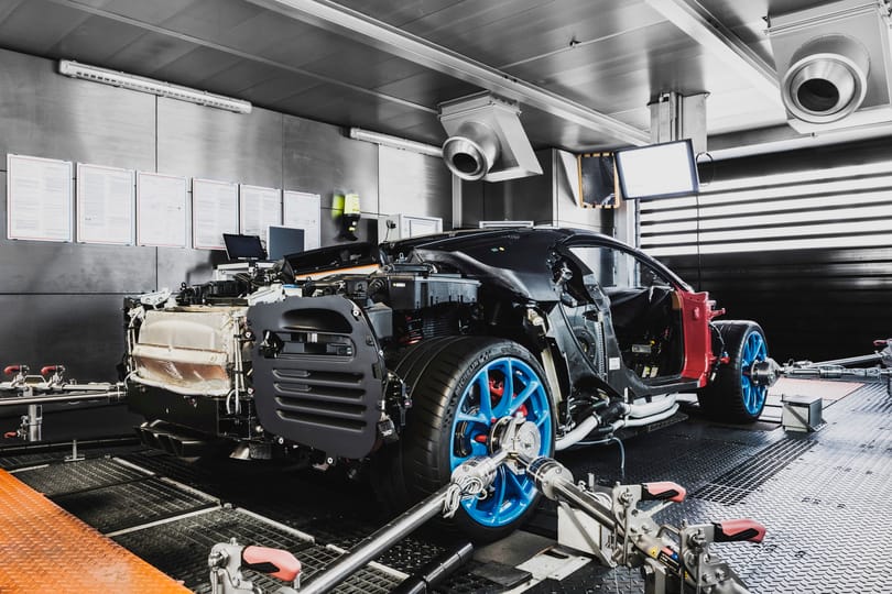 Amire mindenki kíváncsi: így készül az 1500 lóerős Bugatti Chrion