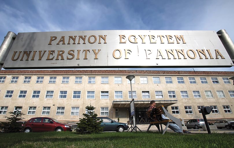 Alapítványi fenntartásba kerülhet a Pannon Egyetem is, Navracsics lehet a kuratóriumi elnök