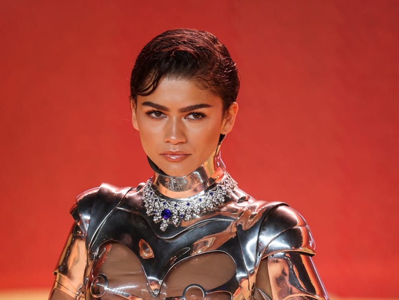 Egy budapesti parfümboltban jelent meg Zendaya