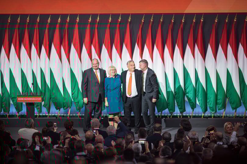 A Fidesz kongresszusán összeért a NER humora és paranoiája