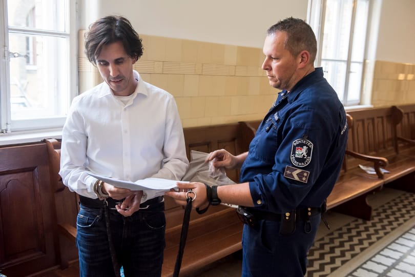 Néhány napon belül vádat emelhetnek Czeglédy Csaba ellen