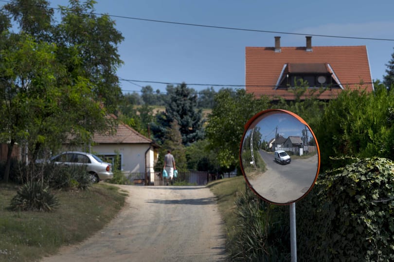 A kormány faragott egy bunkósbotot a veszélyhelyzeti törvényből az önkormányzatok ellen