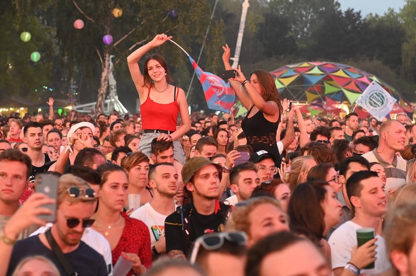 Ezt hallgatnánk, ha ma kint lennénk a Szigeten – első nap