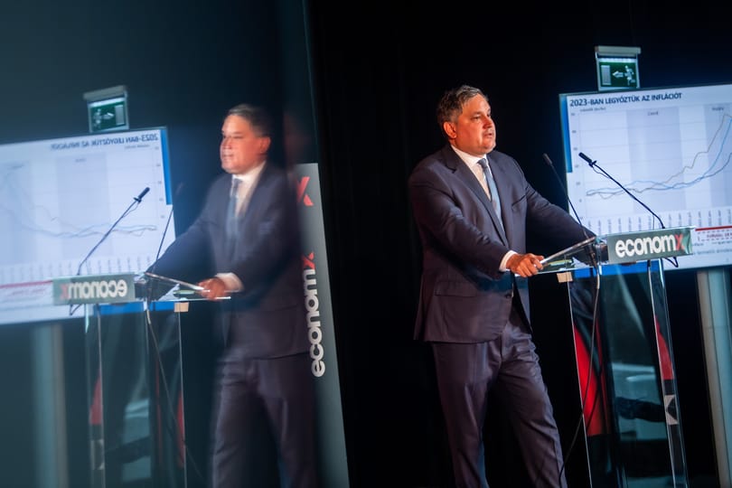 Megszületett a döntés: marad az év végéig a kamatstop
