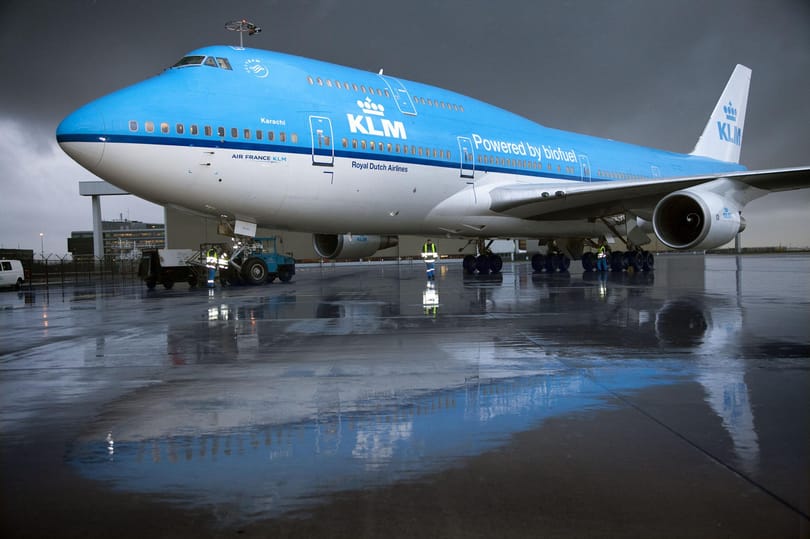 A KLM bekapcsolt egy algoritmust, azóta 63%-kal kevesebb ételt kell kidobni a repülőkön