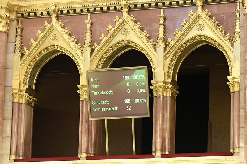 És akkor hitelmoratórium lett a több vírusteszt helyett