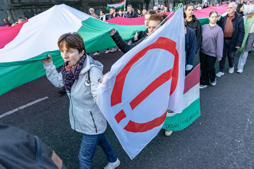 Párbeszédben állnak Magyar Péterrel, egy tagszervezetük pártot alapított, javaslatukkal a parlament foglalkozik – felpörgött az Országos Közös Akarat
