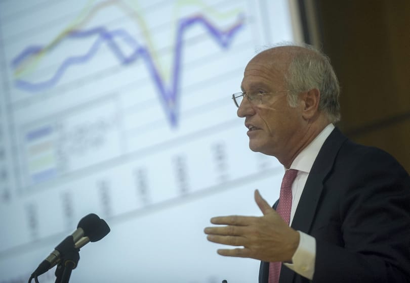 Surányi György keresetemeléssel rázná fel a magyar gazdaságot