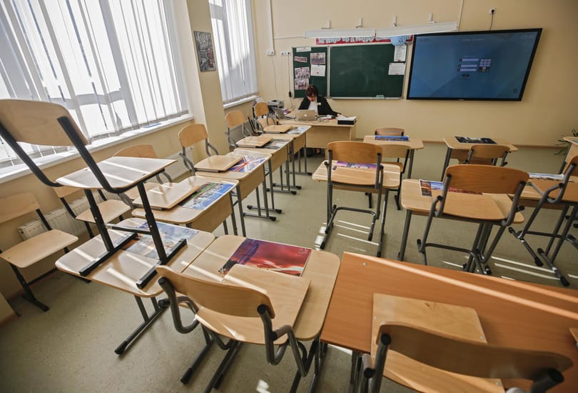 Jelentősen visszavetheti a diákok későbbi fizetését, hogy a járvány miatt bezártak az iskolák