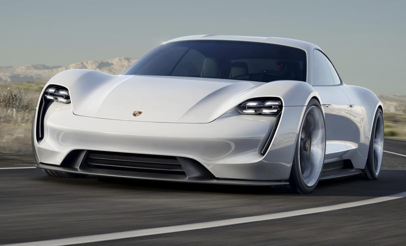 Bekeményít a Porsche: az ő szemüket is csípi a Tesla
