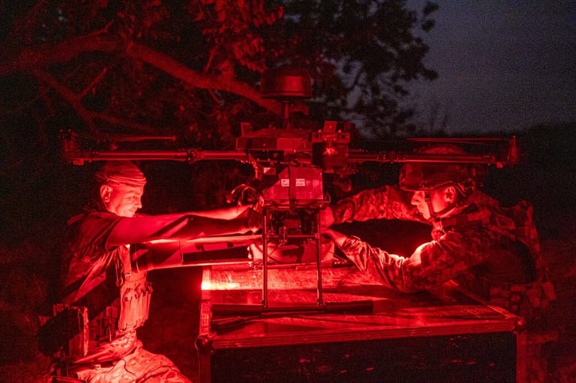 „Ez egy másfajta rémálom” – gyökeresen megváltoztatták a drónok az ukrajnai harcokat, és ez esélyt adhat Zelenszkijnek