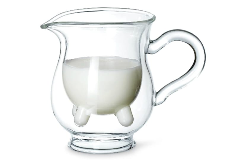 Farkával nem csapkod, mégis tejet ad, mi az?